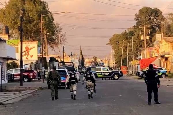 Cinco ejecutados en Xonacatepec por posible pelea entre huachigaseros