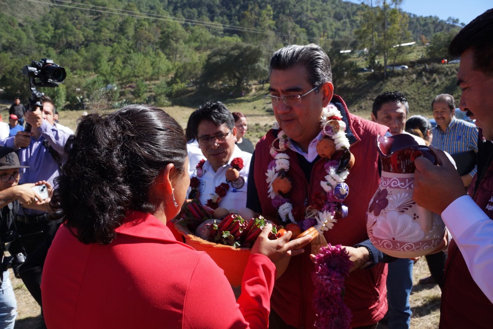Gobierno de Puebla arranca obras por más de 50 mdp en beneficio de cientos de habitantes