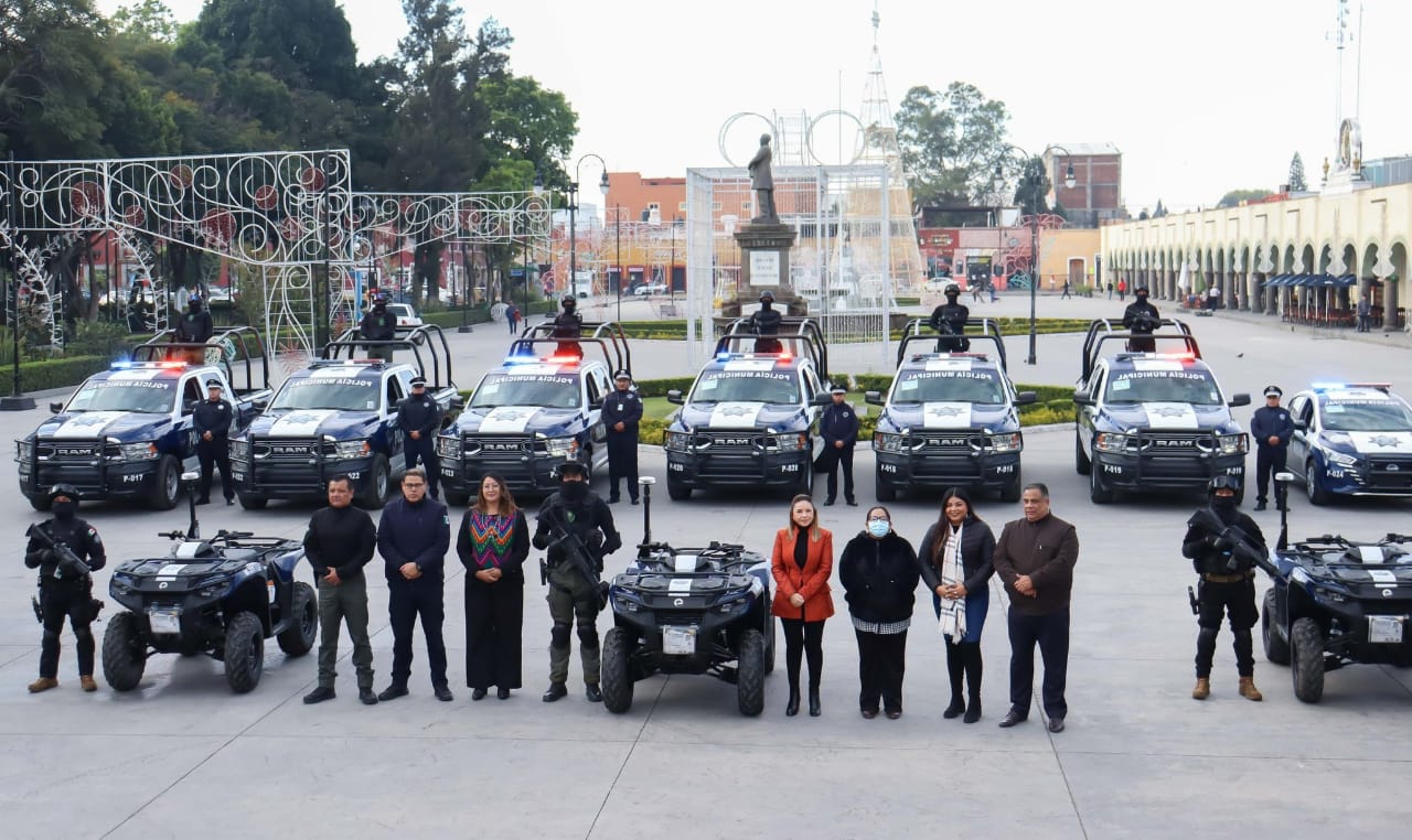 Inicia San Pedro Cholula el 2024 con más seguridad: Paola Angon entrega 18 nuevas patrullas