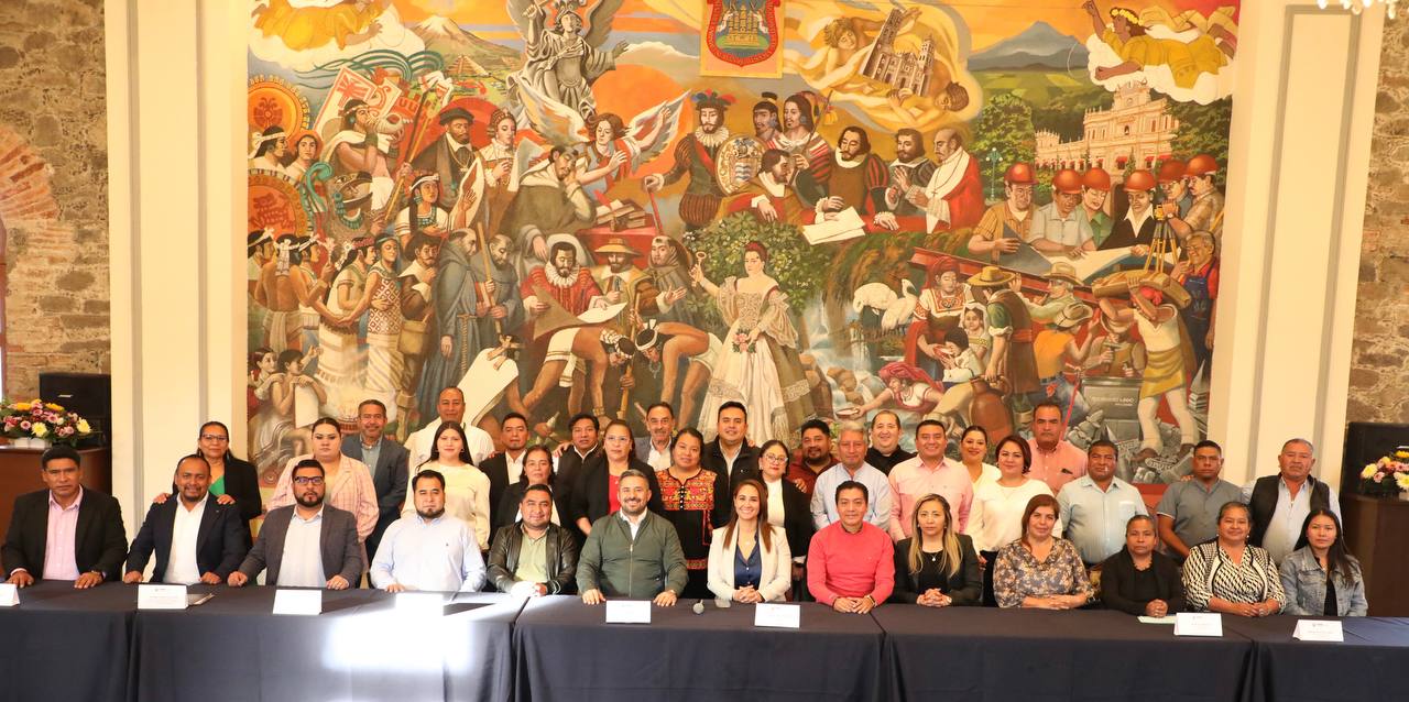 Edil de Puebla se reúne con autoridades auxiliares para coordinar acciones