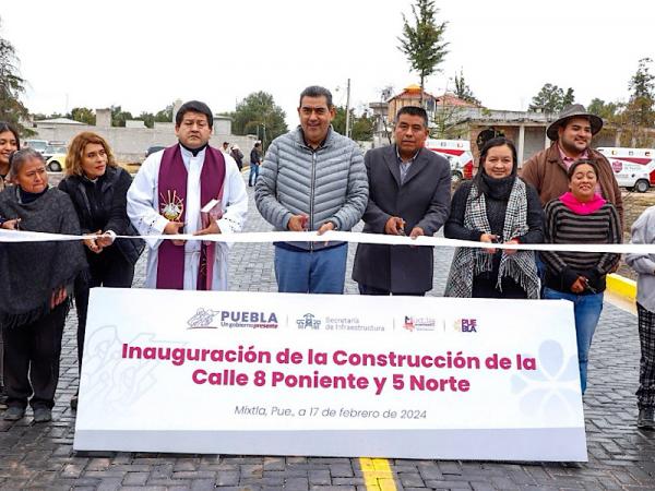 Inaugura el gobernador Sergio Salomón en Mixtla obra por 7.2 mdp