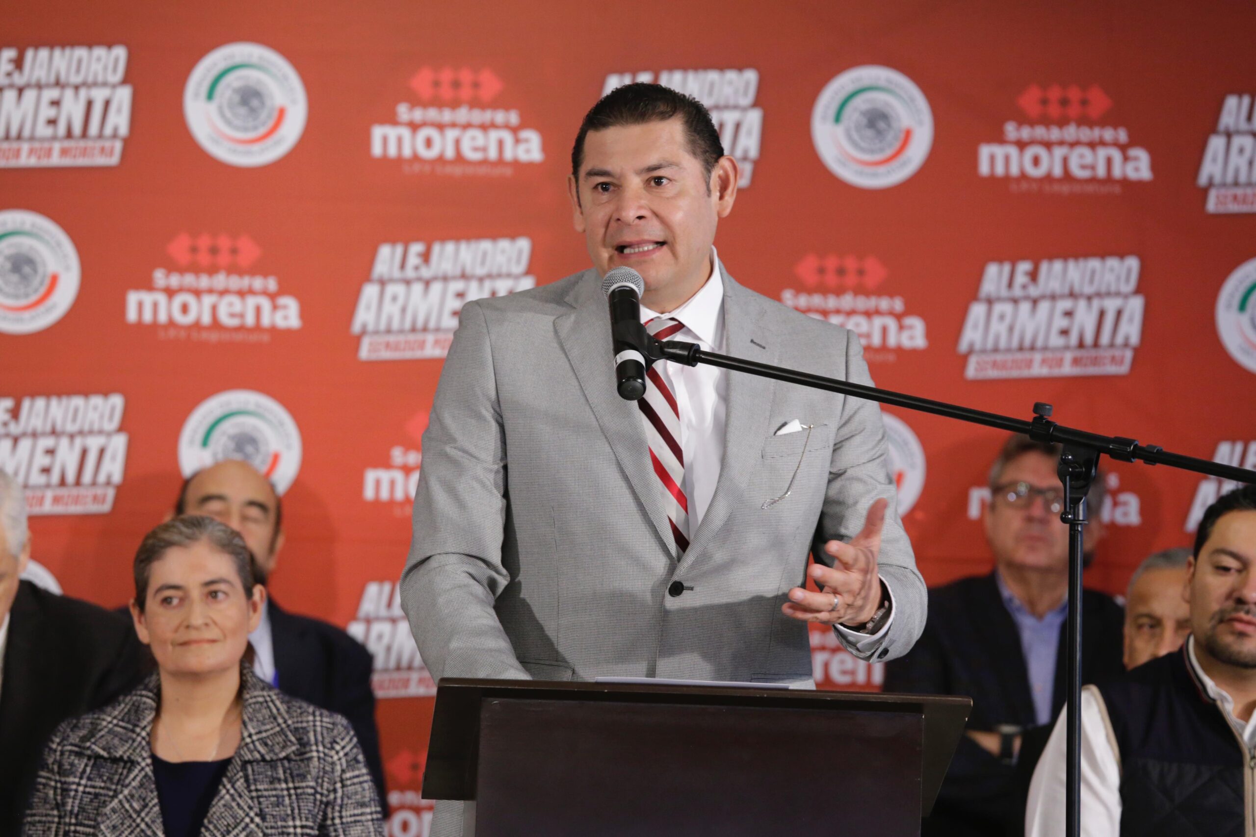 Desde el Senado proponemos modelos inclusivos para el uso de la tecnología: Armenta