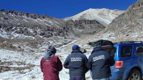 Localizan a otros tres alpinistas en el Citláltepetl,  falta el guía: SEGOB
