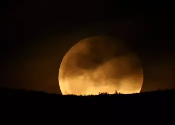 Así se vio el primer eclipse lunar de 2024 en fotos