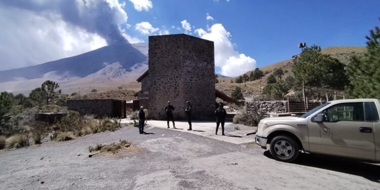 Autoridades federales, estatales y municipales implementan dispositivos de seguridad en volcán Popocatépetl