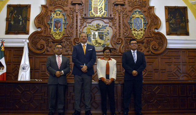 Candidato de Movimiento Ciudadano presenta plan de gobierno ante el H. Consejo Universitario