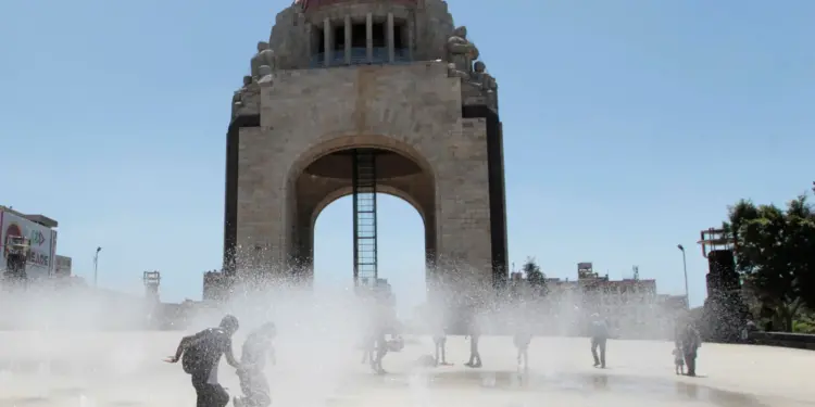 SMN prevé temperaturas superiores a los 45 °C en siete estados