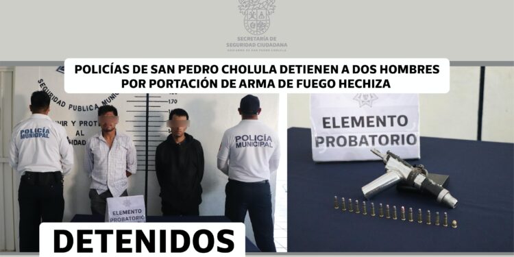 Policías de San Pedro Cholula detienen a dos hombres por portación de arma de fuego hechiza