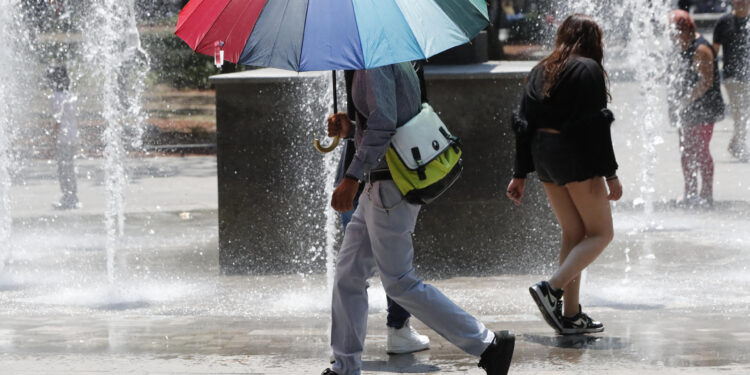 SMN pronostica temperaturas superiores a los 40 °C en 26 estados para este martes; Puebla tendrá hasta 45°C