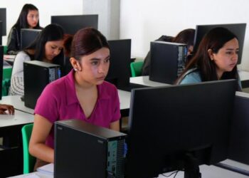 Participa SEP en actualización del modelo curricular en universidades e institutos tecnológicos superiores