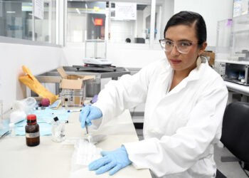En la BUAP se crean esponjas biodegradables y nanofibras poliméricas para la regeneración ósea