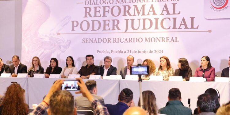 En consenso con el Pueblo y Legisladores Federales de Puebla, la Reforma Judicial refrenda Monreal