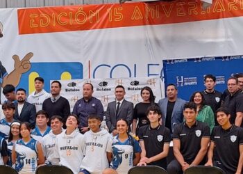 Presentan la Universda  Humanista de voleibol y básquetbol
