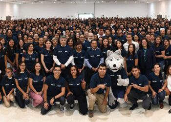 Recibe la BUAP a más de mil estudiantes que participan en el Programa Delfín
