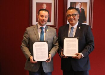 IBERO Puebla reafirma alianza con el Colegio de Contadores Públicos del Estado de Puebla