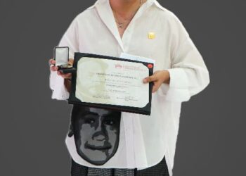 Orgullo IBERO Puebla: egresado gana en Premios a! Diseño