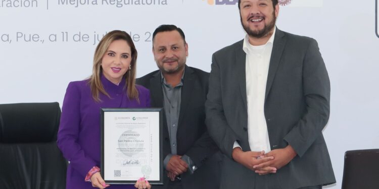 Comisión Nacional de Mejora Regulatoria y Comisión de Mejora Regulatoria de Puebla reconocen ventanilla digital de San Pedro Cholula