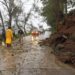 Se registran diversas afectaciones en Tlatlauquitepec por lluvias; hay árboles caídos