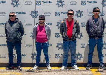 Detienen a cinco hombres por portación ilegal de arma de fuego en la México-Puebla