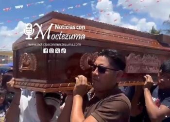 Dan últimos adiós a la familia fallecida tras aparatoso choque en Coronango