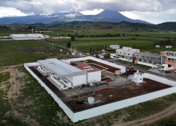 Por 42.4 mdp, Sergio Salomón inaugura rastro municipal en Chalchicomula de Sesma