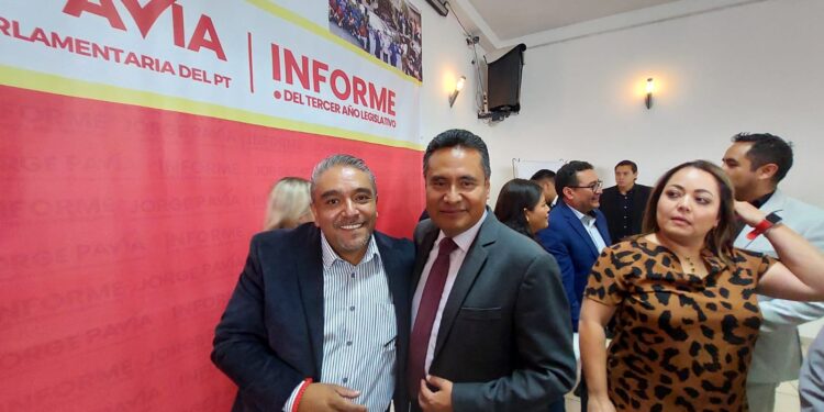 Asistió edil de Coronango a informe del diputado Jorge Luis Vélez Pavía