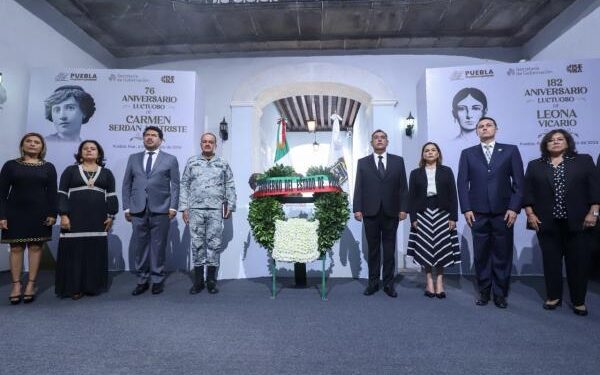Convoca Sergio Salomón a sociedad y funcionarios a reafirmar su compromiso con Puebla y México