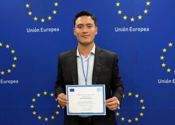 Gana egresado BUAP prestigiosa beca para estudiar posgrado en tres países de la UE