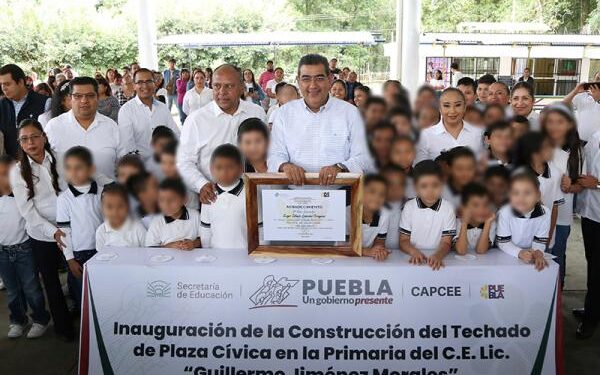 Otorga Gobierno del Estado mejora en infraestructura a los 33 centros escolares