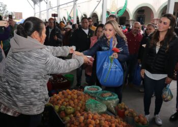 Rompe récord Trueque en San Pedro Cholula con más de 100 mil visitantes