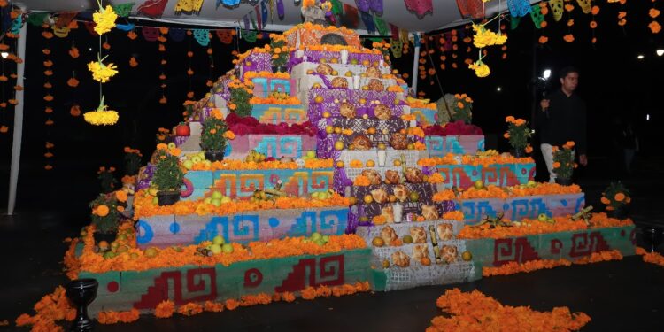 Inauguran en San Pedro Cholula el «Huey Miccailhuitl, la Gran Fiesta de los Muertos»