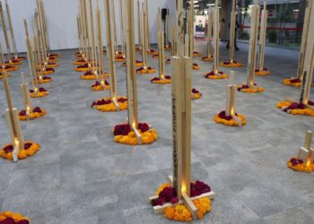 IBERO Puebla rinde homenaje a defensores de la tierra y el territorio en Ofrenda Monumental
