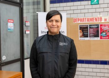 Académico IBERO Puebla explica origen de la Noche de Brujas
