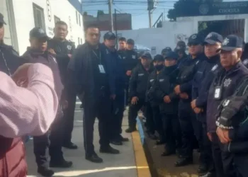 Policias de San Pedro Cholula exigen destitución de mandos, acusan que son de la pasada administración