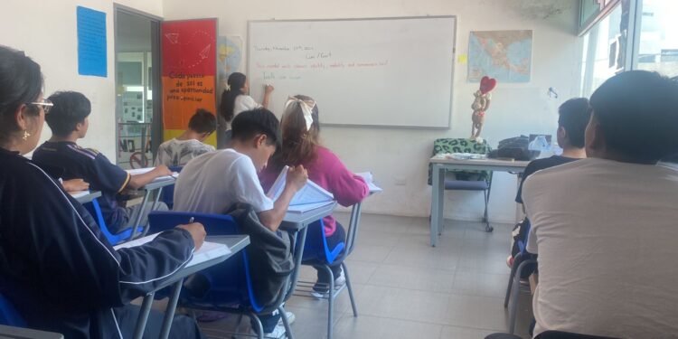 Recomienda SMDIF Puebla estar alerta ante acoso escolar