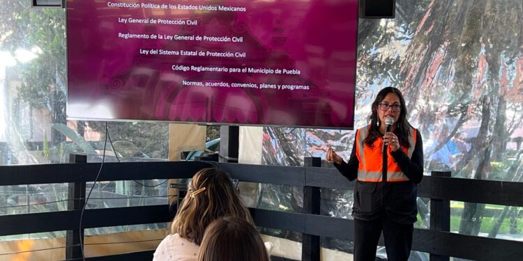 Gobierno de la Ciudad presente en la Expo Proveedores de CANIRAC para conformar programas de Protección Civil