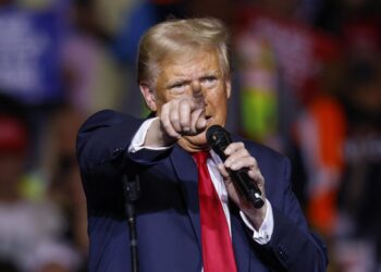 Trump anuncia aranceles para Canadá y México por el flujo de migrantes