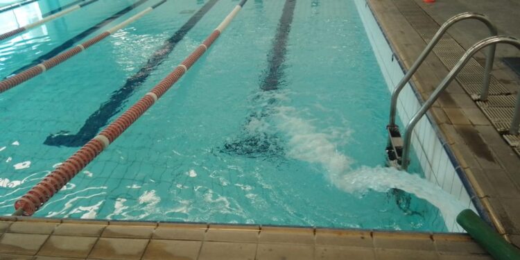Armenta impulsa instalaciones deportivas dignas