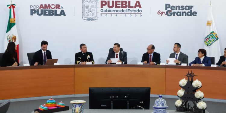 Armenta exhorta a denunciar a defraudadores de programas sociales
