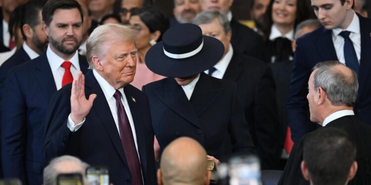 Donald Trump protesta como el presidente 47 de EE.UU.