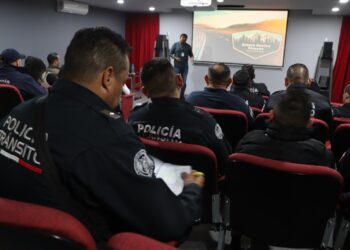 Turismo capacita a policías de San Pedro Cholula para mejorar la atención a visitantes