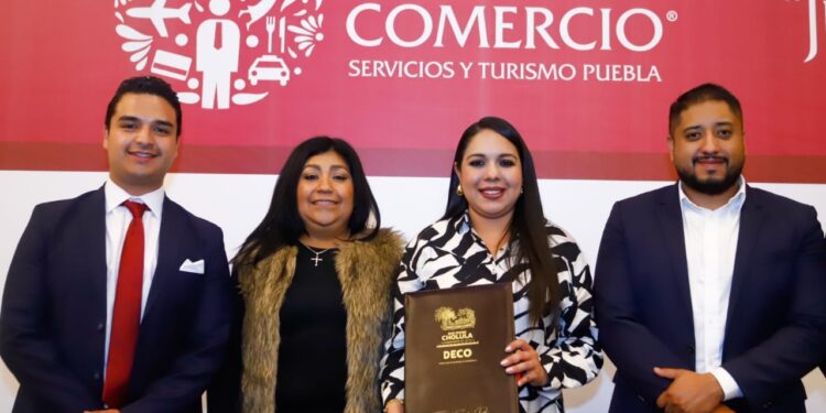 Firma Gobierno de Cholula convenio de colaboración con la Cámara de Comercio