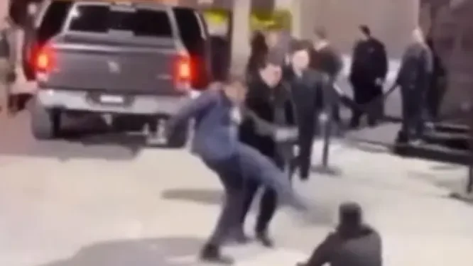 Denuncian brutal agresión de guardias de seguridad en antro Mallet de Angelópolis