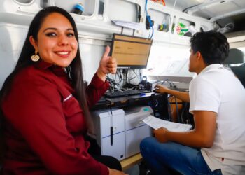«Escuchando a Cholula» un programa que acerca a los funcionarios y los servicios a la gente que lo necesita