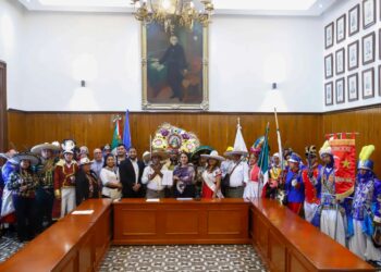 Entrega Gobierno de Cholula la Plaza de la Concordia a carnavaleros