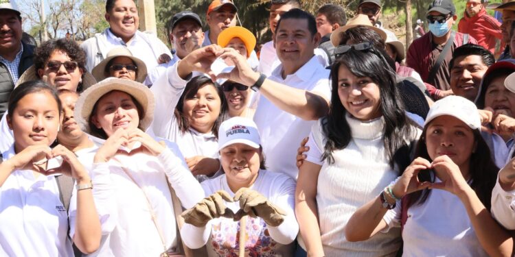Llama Gobernador a jóvenes a mantener espacios limpios y en orden