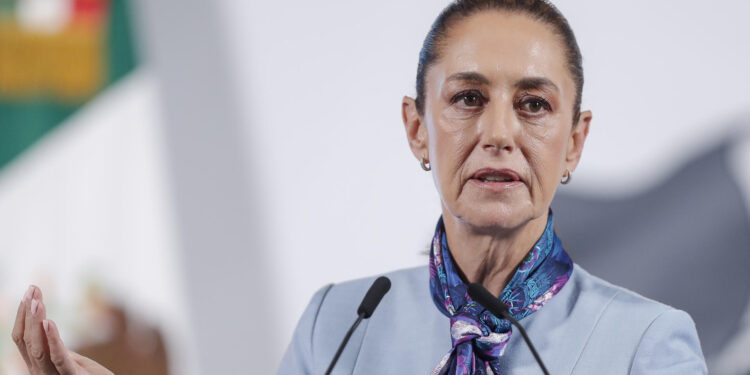 Sheinbaum esperará al 2 de abril para determinar si se responde a los aranceles de EE.UU. al acero y aluminio