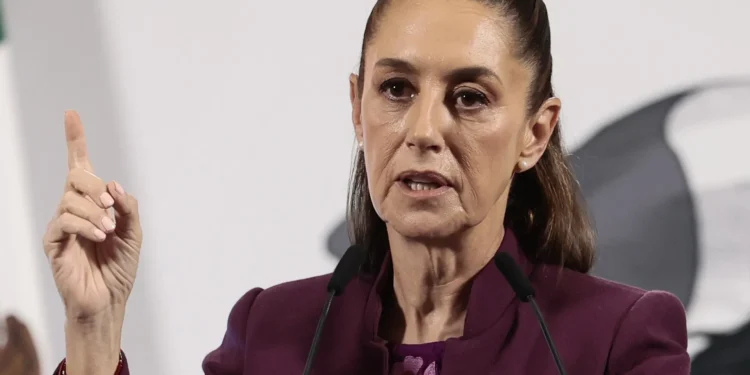 Sheinbaum afirma que aranceles de Trump no complican “nada” las finanzas públicas