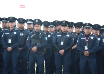 Gobierno de Pepe Chedraui reconoce vocación de policías caídos en cumplimiento de su deber