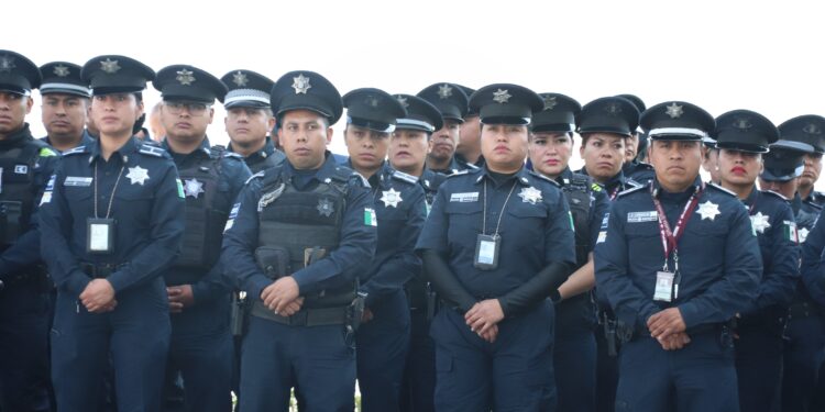 Gobierno de Pepe Chedraui reconoce vocación de policías caídos en cumplimiento de su deber